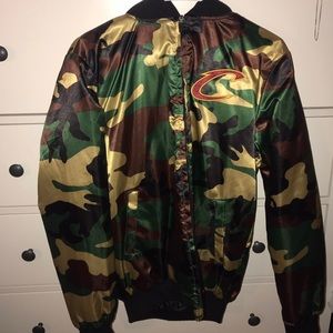 CAMO CAVALIERS ZIP UP BOMBER JACKET